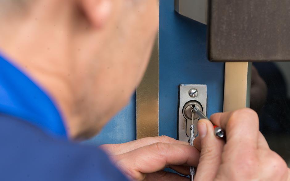 prix serrurier ouverture de porte Saint-Denis